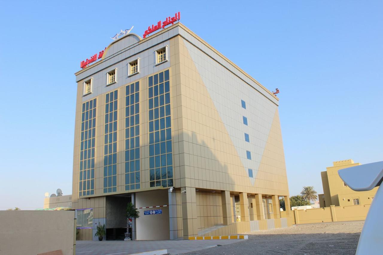 Royal Suite Hotel Apartments Al Huwayl Exterior photo